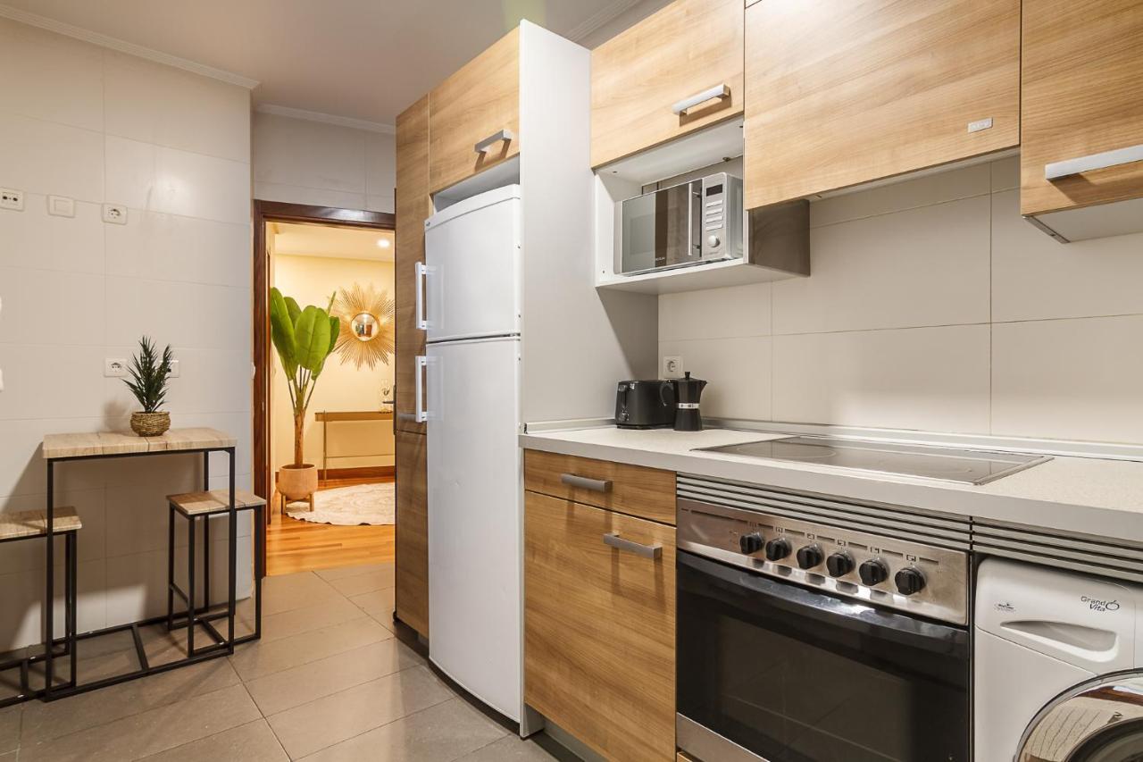 Olabeaga, Vivienda Turistica Urbana De Diseno Con Wifi Appartement Bilbao Buitenkant foto