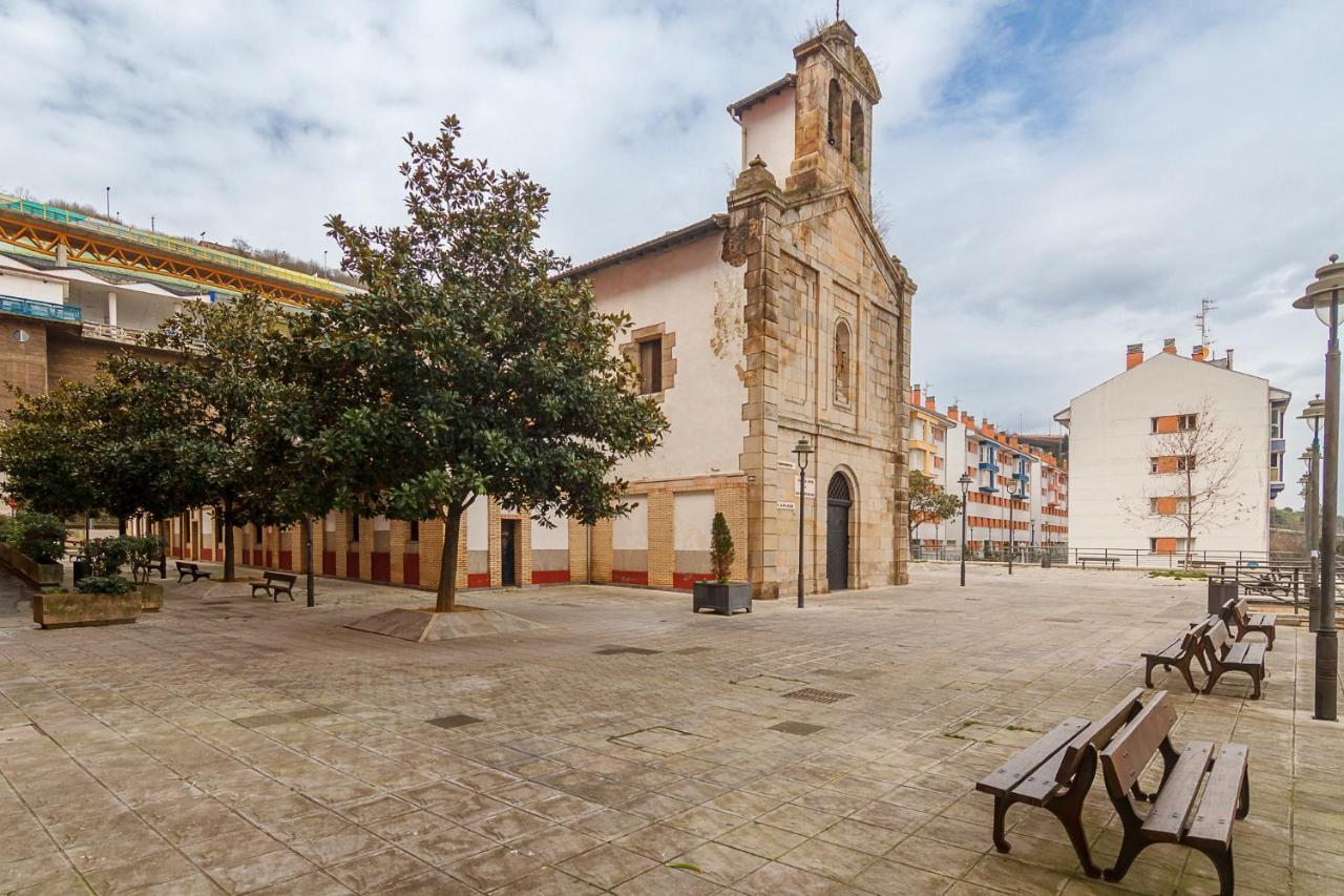 Olabeaga, Vivienda Turistica Urbana De Diseno Con Wifi Appartement Bilbao Buitenkant foto